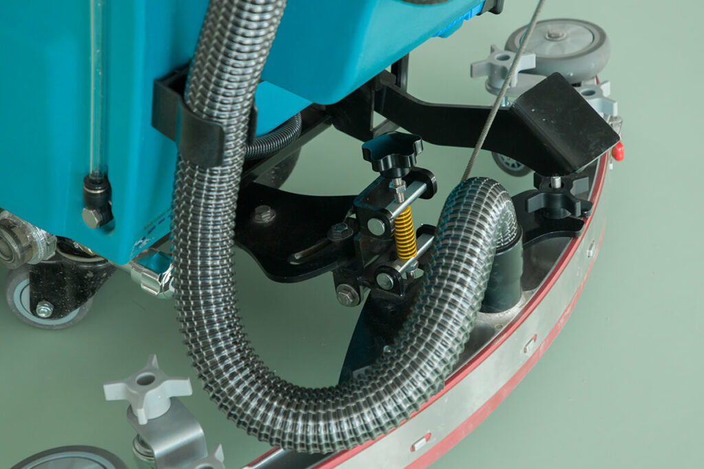 20 inch walk behind battery powered floor scrubbers details 2