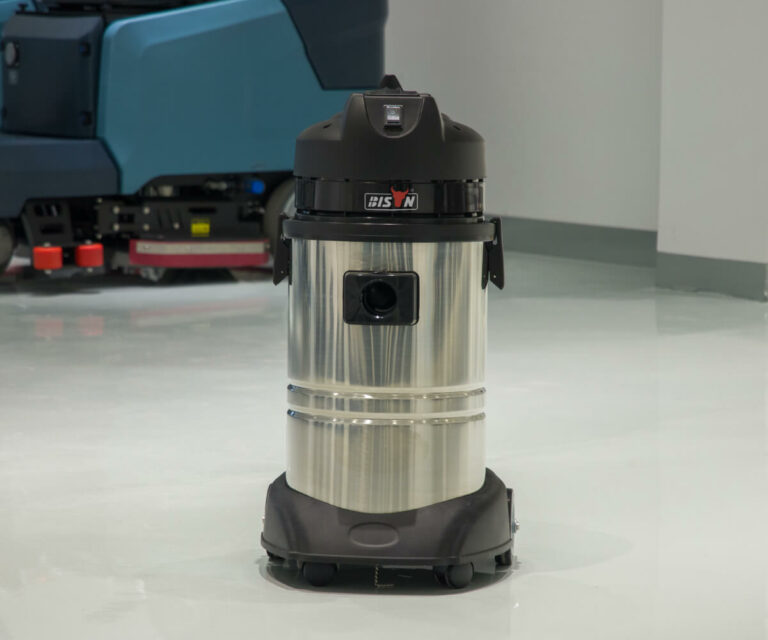 30l water absorption vacuum cleaner