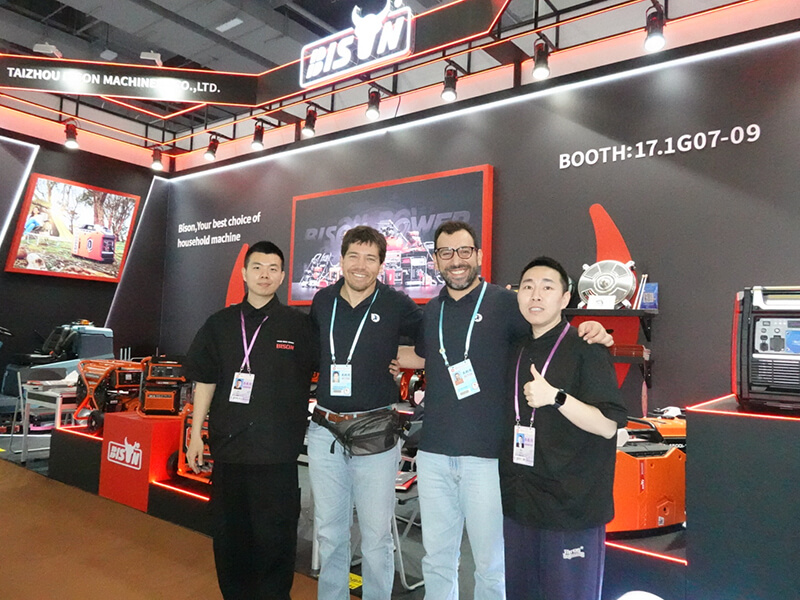 pameran bison 2
